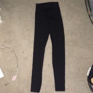Like new! Size 4 lululemon high waisted leggings
